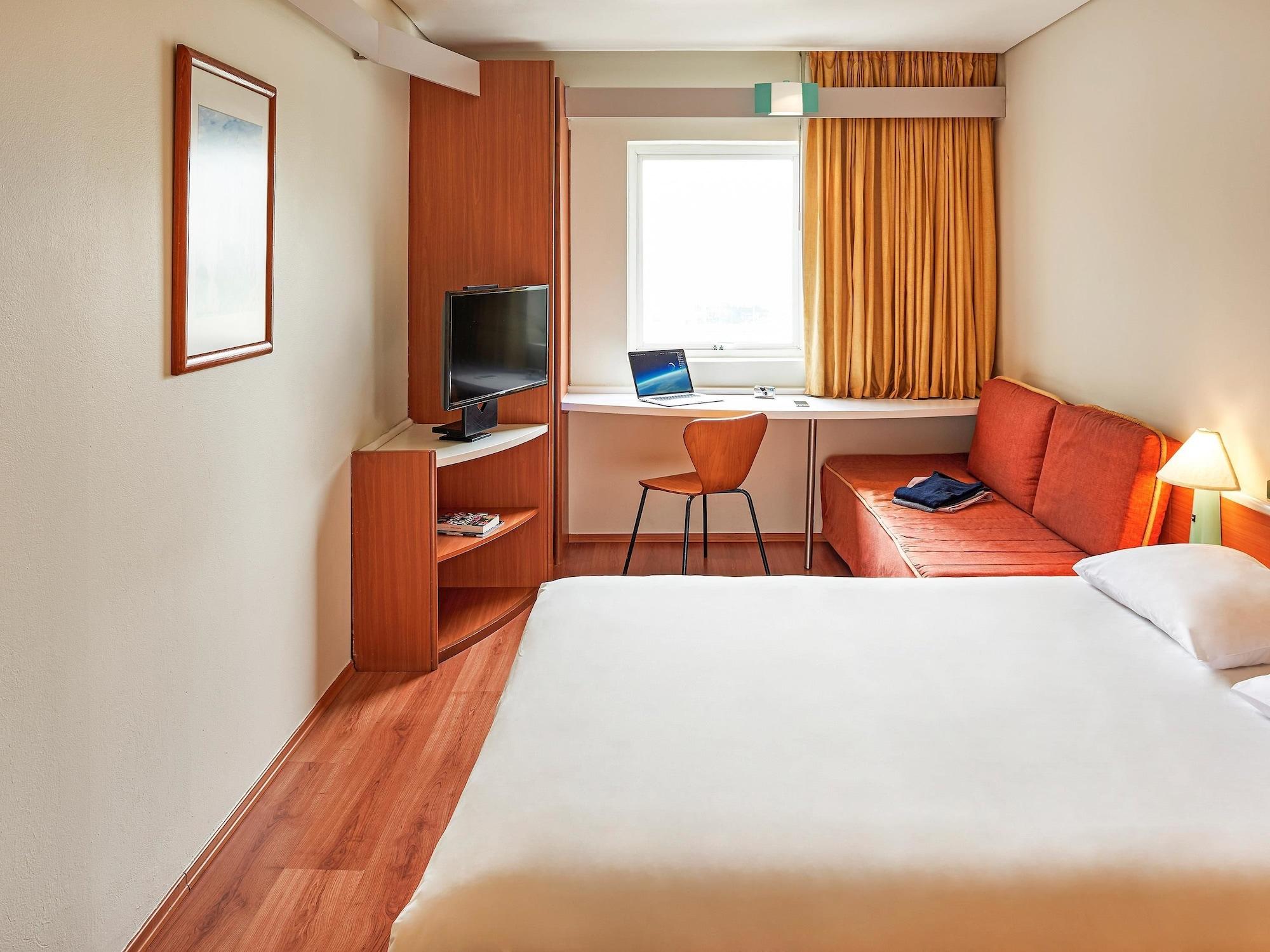 Ibis Monterrey Valle San Pedro Garza Garcia Екстериор снимка