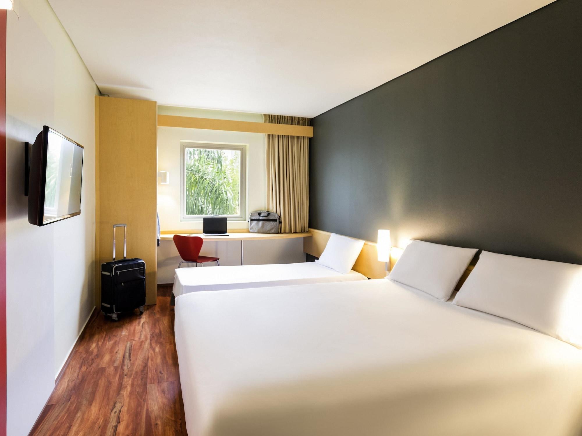Ibis Monterrey Valle San Pedro Garza Garcia Екстериор снимка