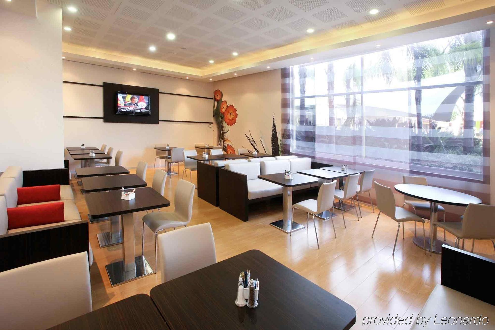 Ibis Monterrey Valle San Pedro Garza Garcia Екстериор снимка