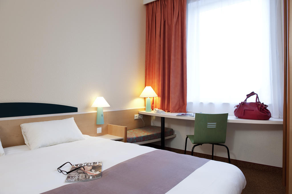 Ibis Monterrey Valle San Pedro Garza Garcia Стая снимка