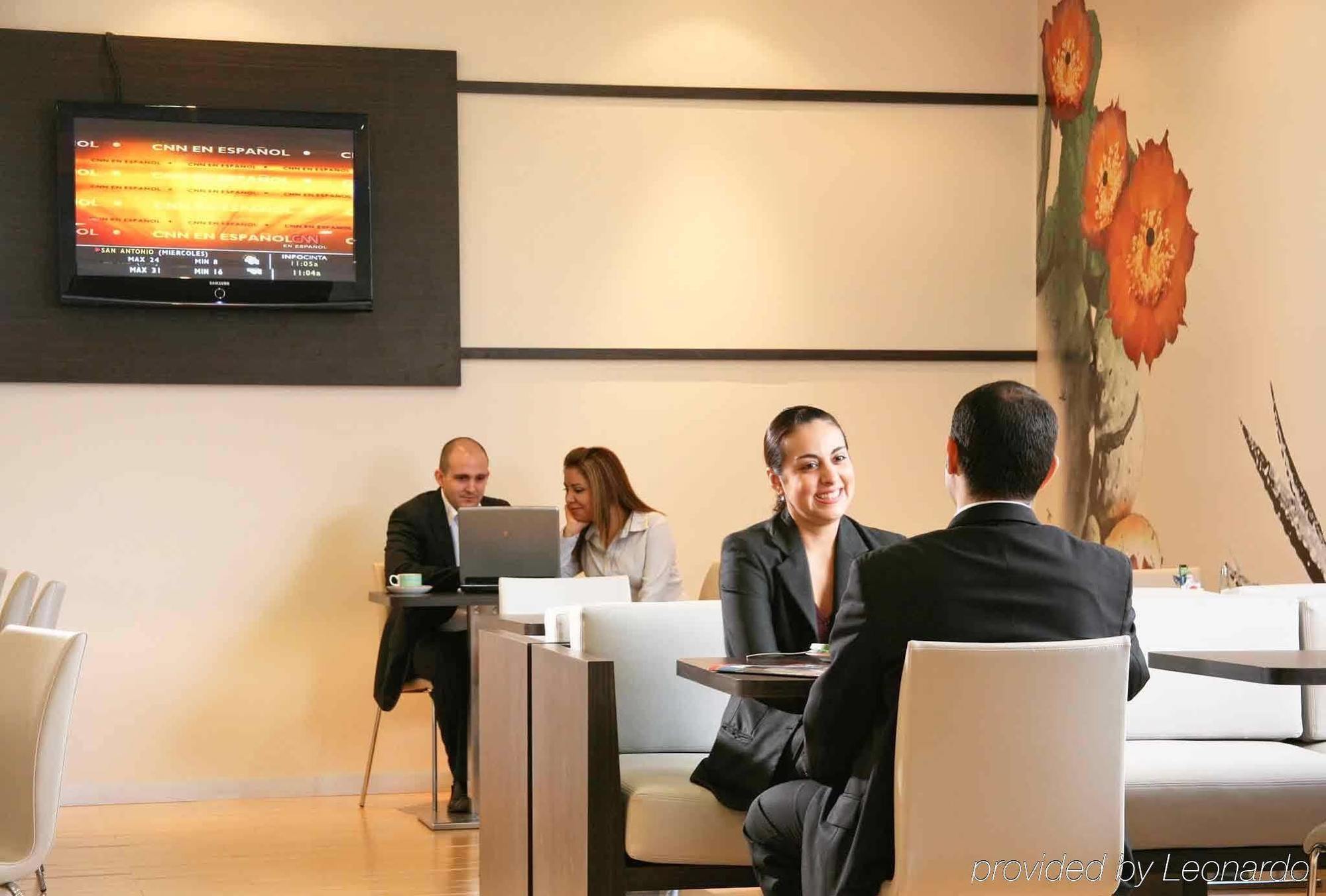 Ibis Monterrey Valle San Pedro Garza Garcia Екстериор снимка